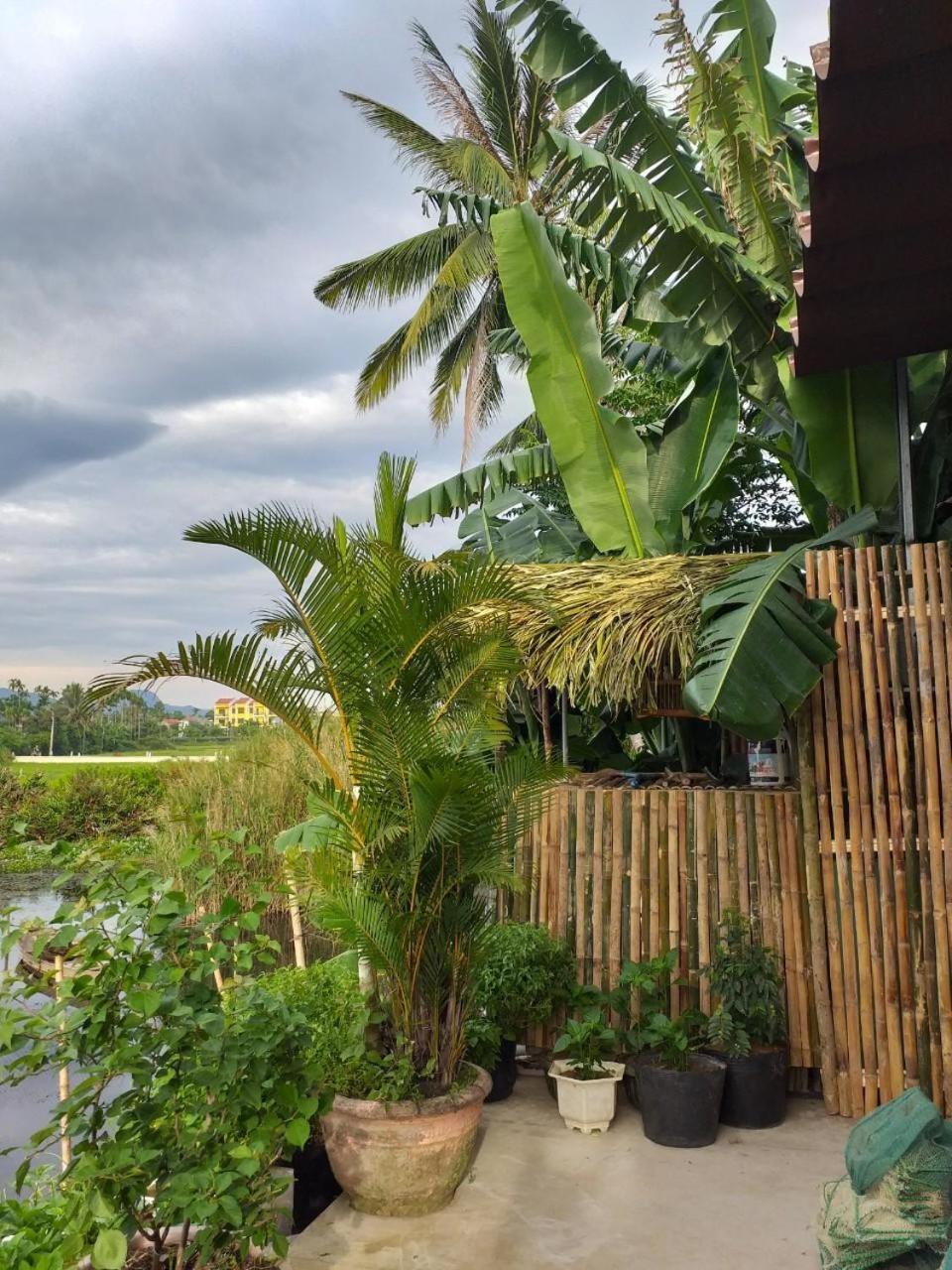 Gio Chieu Homestay - Riverside & Swimming Pool Hội An Buitenkant foto